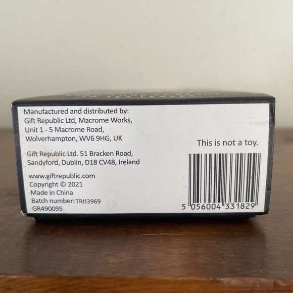 Gift Republic Tea Leaf Reading Cards Read Your Fortune in Tea Leaves 100‎ Cards - Picture 6 of 6